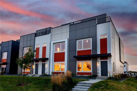 441 SW 12th St, Des Moines, IA 50309