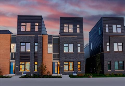 847 E 2nd St, Des Moines, IA 50309