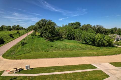 00 Thunder Ridge Rd, Pella, IA 50219