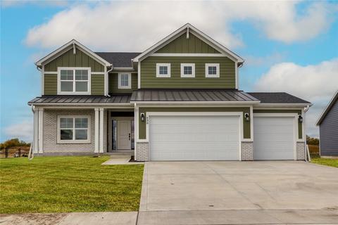 630 NW Stratford Dr, Waukee, IA 50263