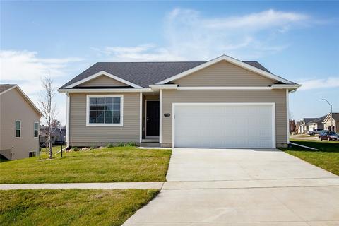 1108 Tuscany Dr SE, Altoona, IA 50009