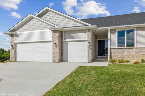 5402 NE Briarwood Dr, Ankeny, IA 50021