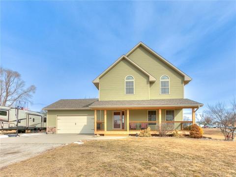 311 E Third St, Madrid, IA 50156 photo 1