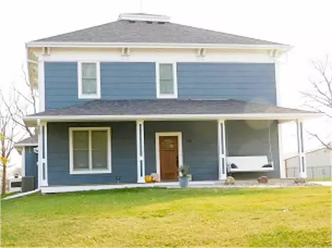 218 Mathews Dr, Gilbert, IA 50105 photo 1