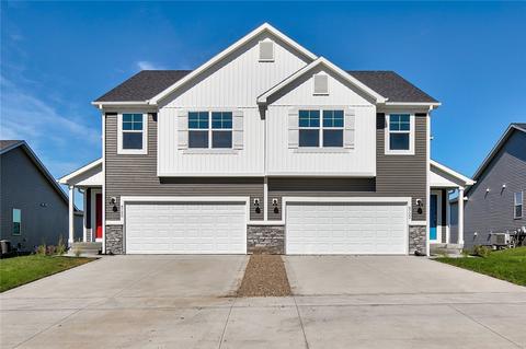 4722 172nd St, Urbandale, IA 50323