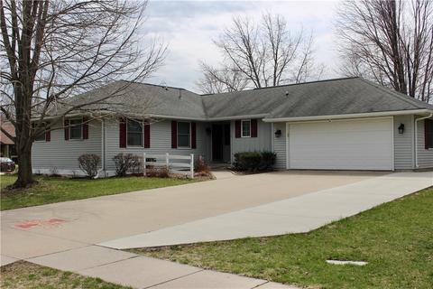 326 Ruby Cir, Ames, IA 50010 photo 1