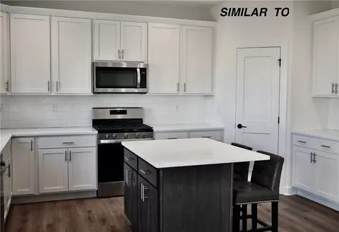 3090 Fairfield Dr, Waukee, IA 50263