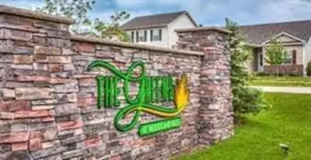 42 Greens At Woodland Hills 6 Ave, Des Moines, IA 50313