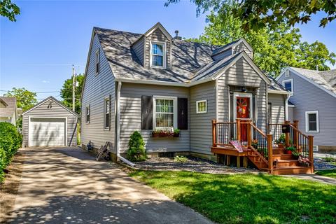 1226 Roosevelt Ave, Ames, IA 50010 photo 1