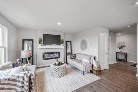 1245 Meadow View Dr, Carlisle, IA 50047