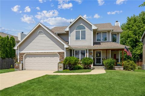 15071 Summit Dr, Clive, IA 50325 photo 1