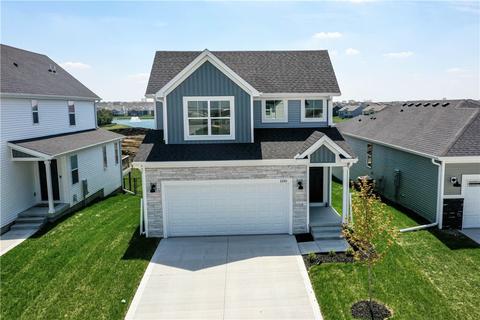 1130 NW Yorktown Dr, Waukee, IA 50263