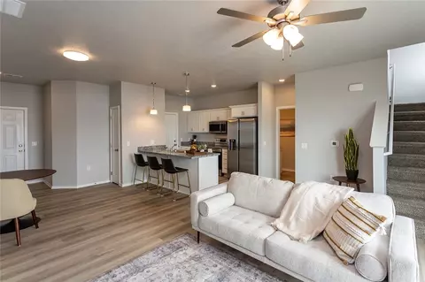 702 Umbra Pl, Norwalk, IA 50211