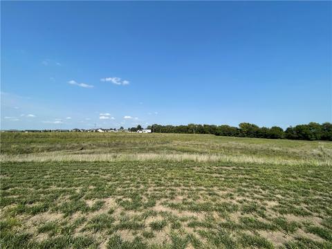 2907 Oak St, Norwalk, IA 50211