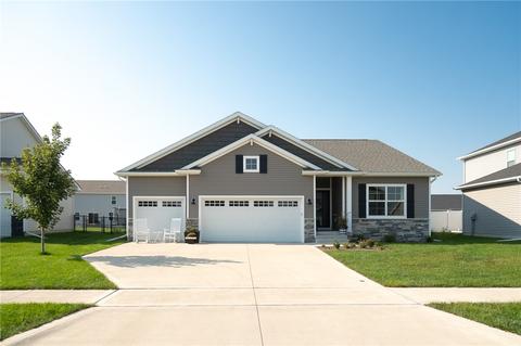995 Cedar St, Waukee, IA 50263 photo 1