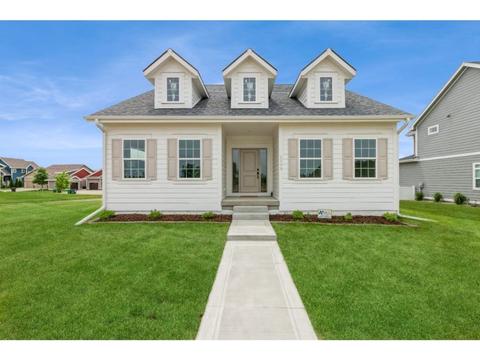 2303 SW Vintage Pkwy, Ankeny, IA 50023