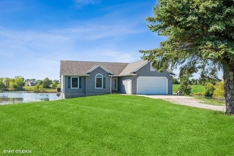 116 Falcon Dr, Montezuma, IA 50171