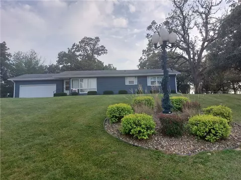 3350 White Pole Rd, Stuart, IA 50250 photo 1