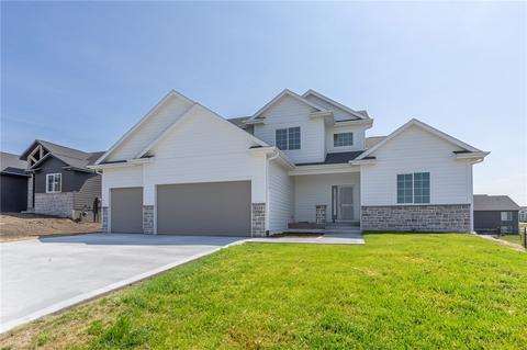 2655 Adobe Dr, Waukee, IA 50263