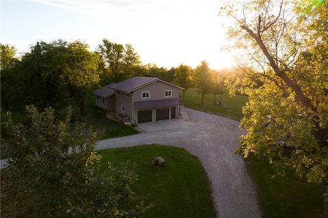 664 Diamond Trl, Searsboro, IA 50242