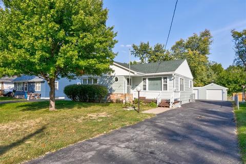 4033 54th St, Des Moines, IA 50310 photo 1