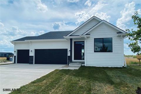 510 SEsker Ridge Dr, Waukee, IA 50263