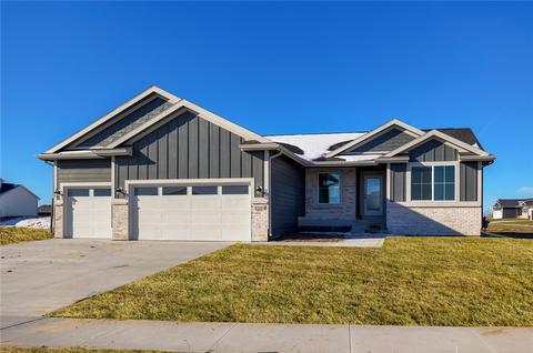 2580 Abbott Dr, Waukee, IA 50263 photo 1