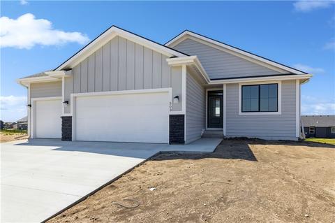 503 NE 57th Ct, Ankeny, IA 50021