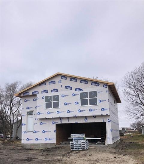 1127 Sunset Ave, Kelley, IA 50134