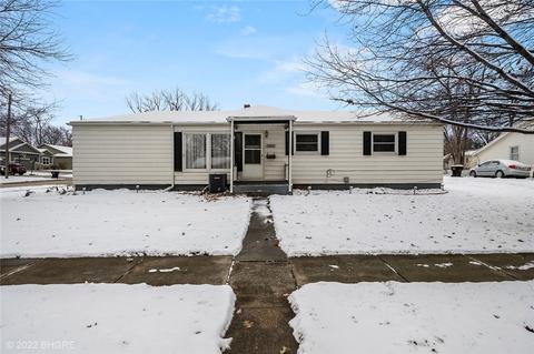 1203 Prairie St, Adel, IA 50003