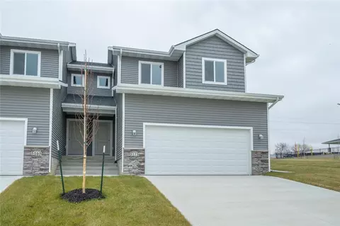 5175 Ella Ivy Ct, Van Meter, IA 50261
