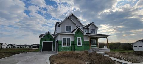 3843 Westgate Pkwy, Clive, IA 50325