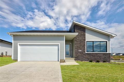 965 Hamilton Rd, Waukee, IA 50263