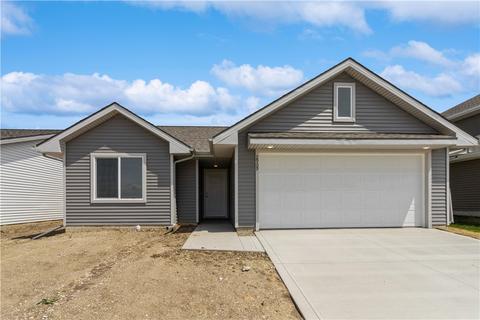 2909 Jerry St, Van Meter, IA 50261