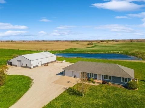 17721 260th St, Adel, IA 50003