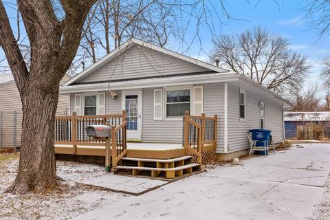 808 E Jackson Ave, Des Moines, IA 50315