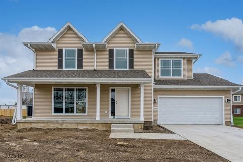 1007 N 7th Ct, Indianola, IA 50125