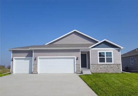 905 Dee St SE, Bondurant, IA 50035