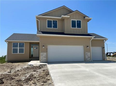 3216 9th Ave SW, Altoona, IA 50009