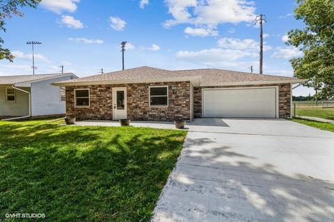 722 2nd St NE, Clarion, IA 50525