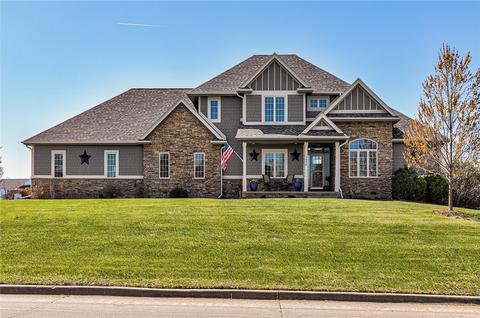 3854 NW 102nd Pl, Polk City, IA 50226