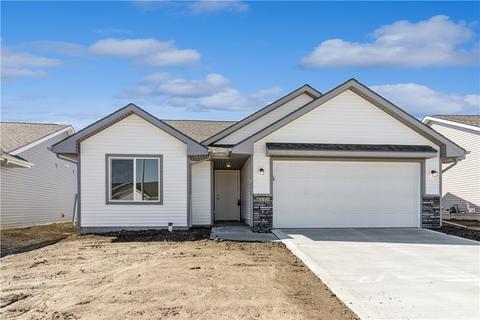 4111 NW 13th St, Ankeny, IA 50023