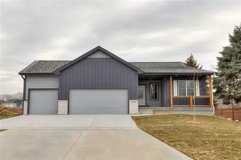 7219 NW 19th St, Ankeny, IA 50023