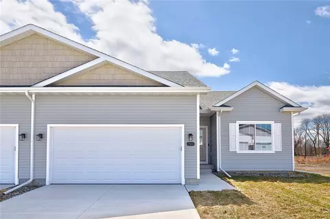 750 Linden St, Carlisle, IA 50047