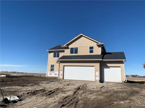 204 13th St NW, Bondurant, IA 50035