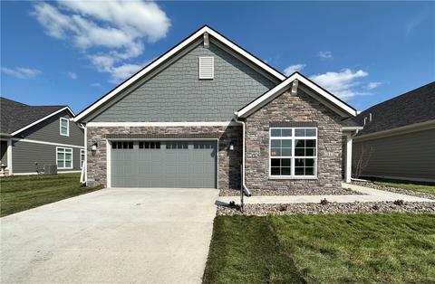1011 NW Creekside Dr, Waukee, IA 50263