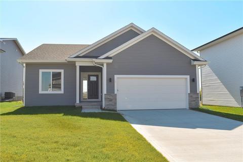 15122 Deerview Dr, Urbandale, IA 50323