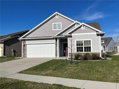 825 Wolf Creek Dr, Polk City, IA 50226