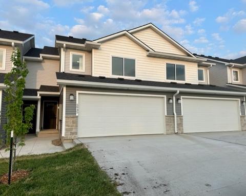 5935 NW 91st Ct, Johnston, IA 50131