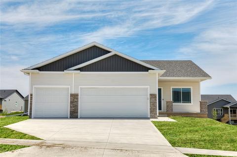3065 Darling Rd, Waukee, IA 50263